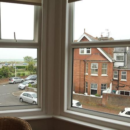 Evee'S Pebbles 1 Apartamento Eastbourne Exterior foto